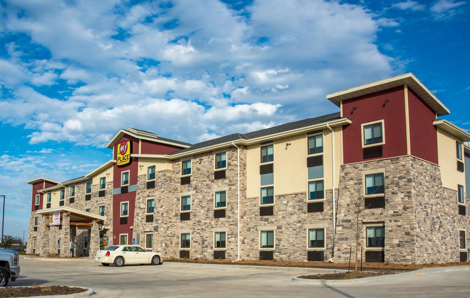 My Place Hotel-Altoona/Des Moines, Ia Bagian luar foto